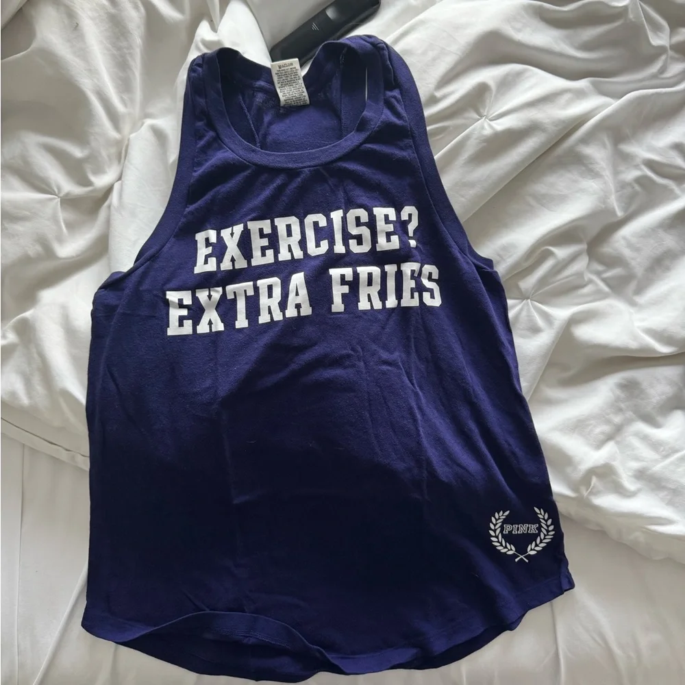 Workout tank - Picture 1 of 4